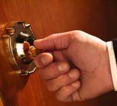 How to Prevent an Intruder From Entering Your Home