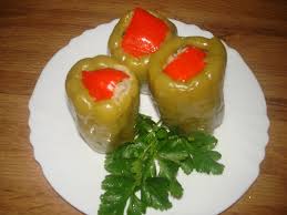 http://tbn1.google.com/images?q=tbn:EMEhOskJGZTgZM:http://img.blogcu.com/uploads/nehirs_zeytinyagli_dolma.jpg