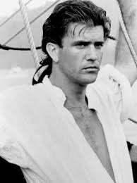 http://tbn1.google.com/images?q=tbn:Lvc1GIn_HPeP5M:http://imstars.aufeminin.com/stars/fan/mel-gibson/mel-gibson-20070811-296958.jpg