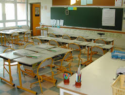 http://tbn1.google.com/images?q=tbn:MQeNflnH9C8QkM:http://www.cussac-sur-loire.fr/images/ecole-elementaire.jpg