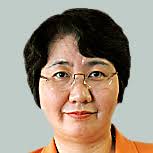 高橋千鶴子