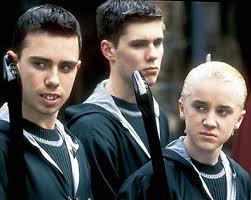 http://tbn1.google.com/images?q=tbn:XsHxz_rxGFtMpM:http://www.harrypotterrealm.com/movie/cos_ew_quidditch.jpg