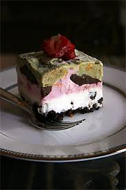 http://tbn1.google.com/images?q=tbn:_lXFQ2fwS5sWfM:http://www.tabut.net/uploads/post-10266-1202338485.jpg