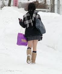 Japanese Schoolgirls or Schoolboys?