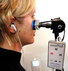 Plug your switch into the iScan-MP3.