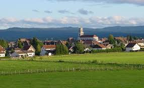 http://tbn1.google.com/images?q=tbn:llDd4guYxQ6EJM:http://www.frasne.net/cfd/images_cfd/frasne_village.jpg