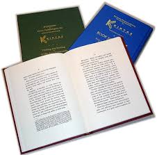 http://tbn1.google.com/images?q=tbn:vlLtBGqfL9EXGM:http://www.hollingworthmoss.co.uk/images/buckram-facsimile-bindings.jpg