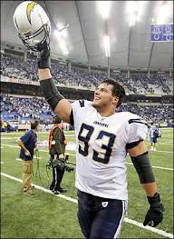  star defensive end Luis Castillo 