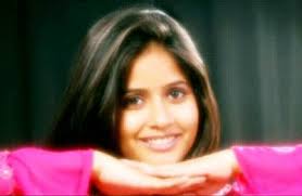 Famous By: Miss Pooja