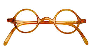 http://tbn1.google.com/images?q=tbn:90vtb-_Ry10_qM:http://www.art-ecaille.com/images/lunettes-ecaille/lunettes-ecaille-extra-blonde.jp