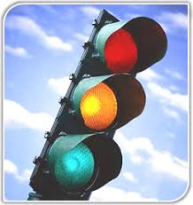 semaforo T red:Truffa dei semafori “troppo” intelligenti, verso rimborso delle multe sperando che ora il “giallo” non duri troppo