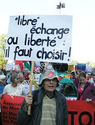 1243_manifestation_altermondialiste_ES_4376.jpg