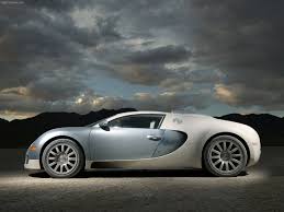  هنا السيارة الاسرع الاكثر قوة و الاغلى في العالم Bugatti-Veyron_2005_1600x1200_wallpaper_0d